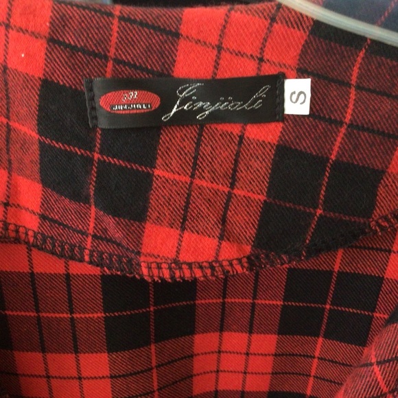 Button down plaid top - Picture 5 of 12